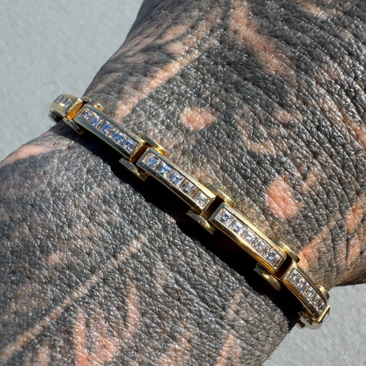 Vintage Custom Hand Crafted Solid 18k Yellow Gold 3.5CTW Natural Princess Cut Diamond Bracelet (6.5”)