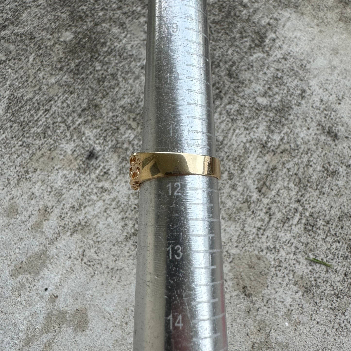 1960’s/70’ Solid Backed 14k Yellow Gold Heavyweight 2.3Ct Natural Ruby Brutalist Nugget Ring (11.5)