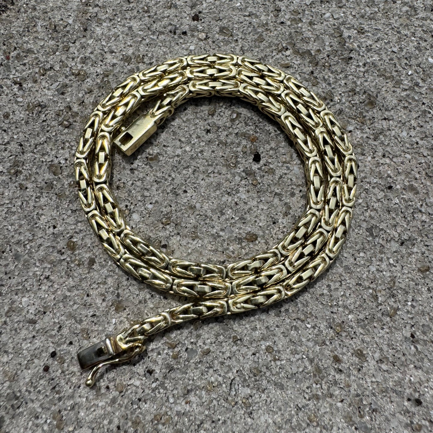 Vintage Solid 14k Yellow Gold Byzantine Link Necklace (16.25”)
