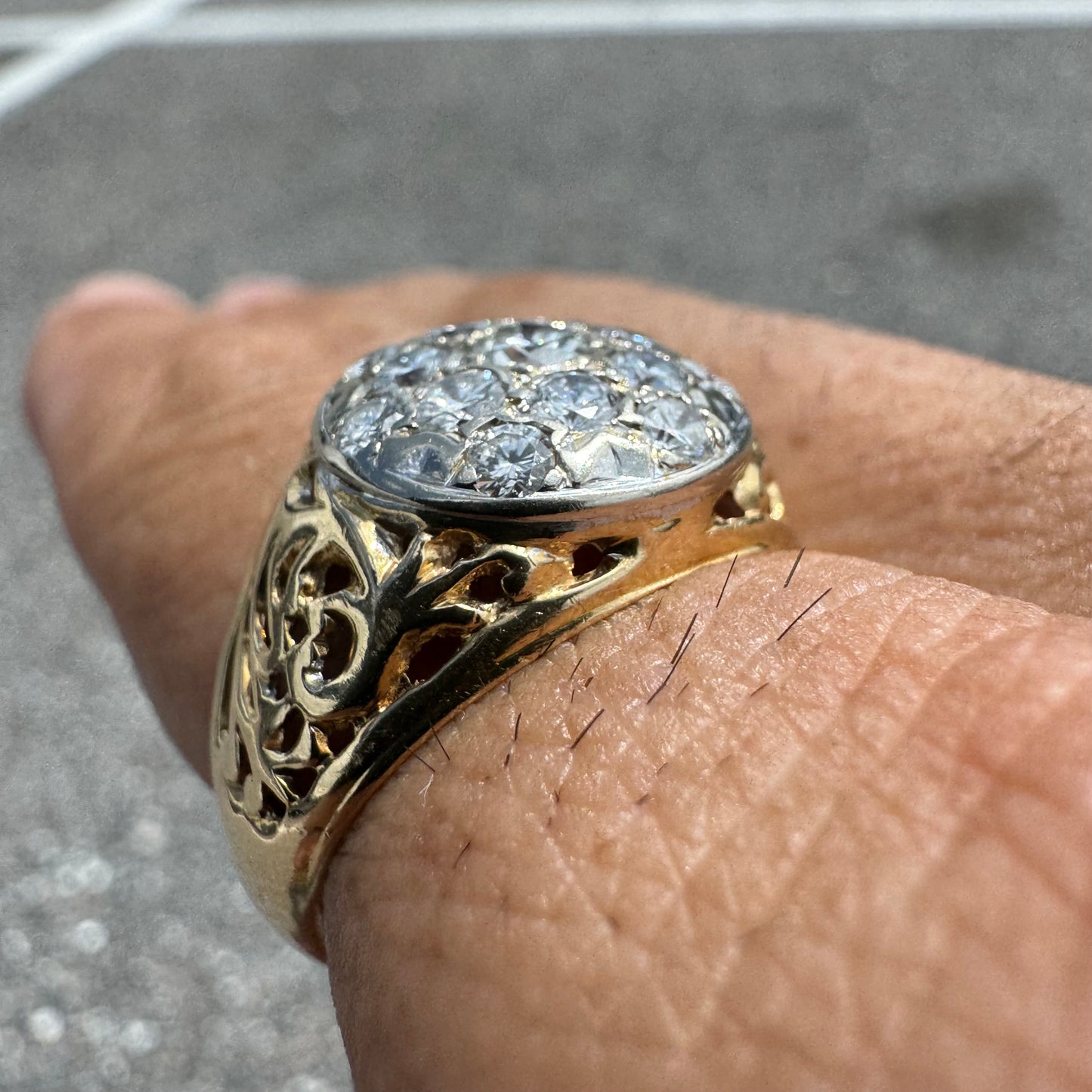 Vintage 14k Yellow Gold 1.5CTW VVS/VS Quality Mosaic Starburst Set Cluster Scroll Ring (9)