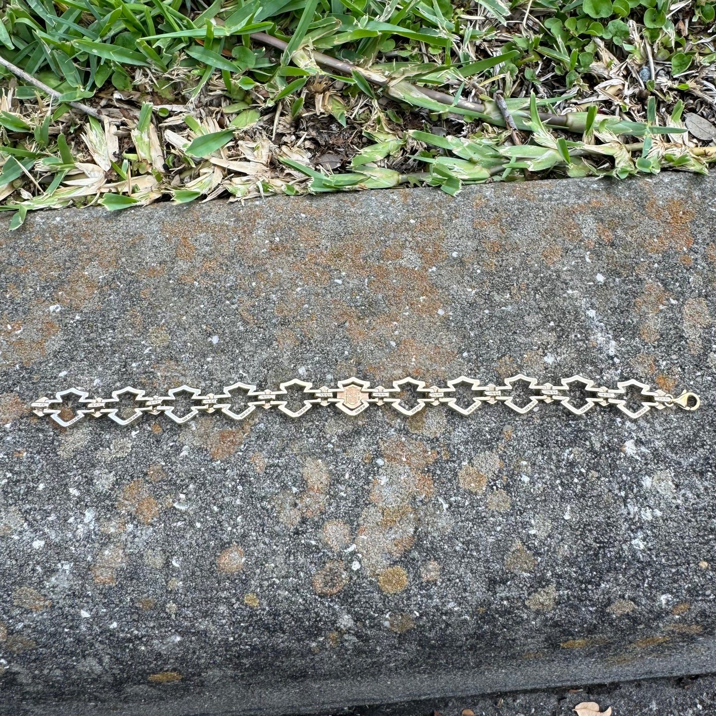 Vintage Solid 10k Yellow Gold Officially Licensed Harley-Davidson Bracelet (8.5)”