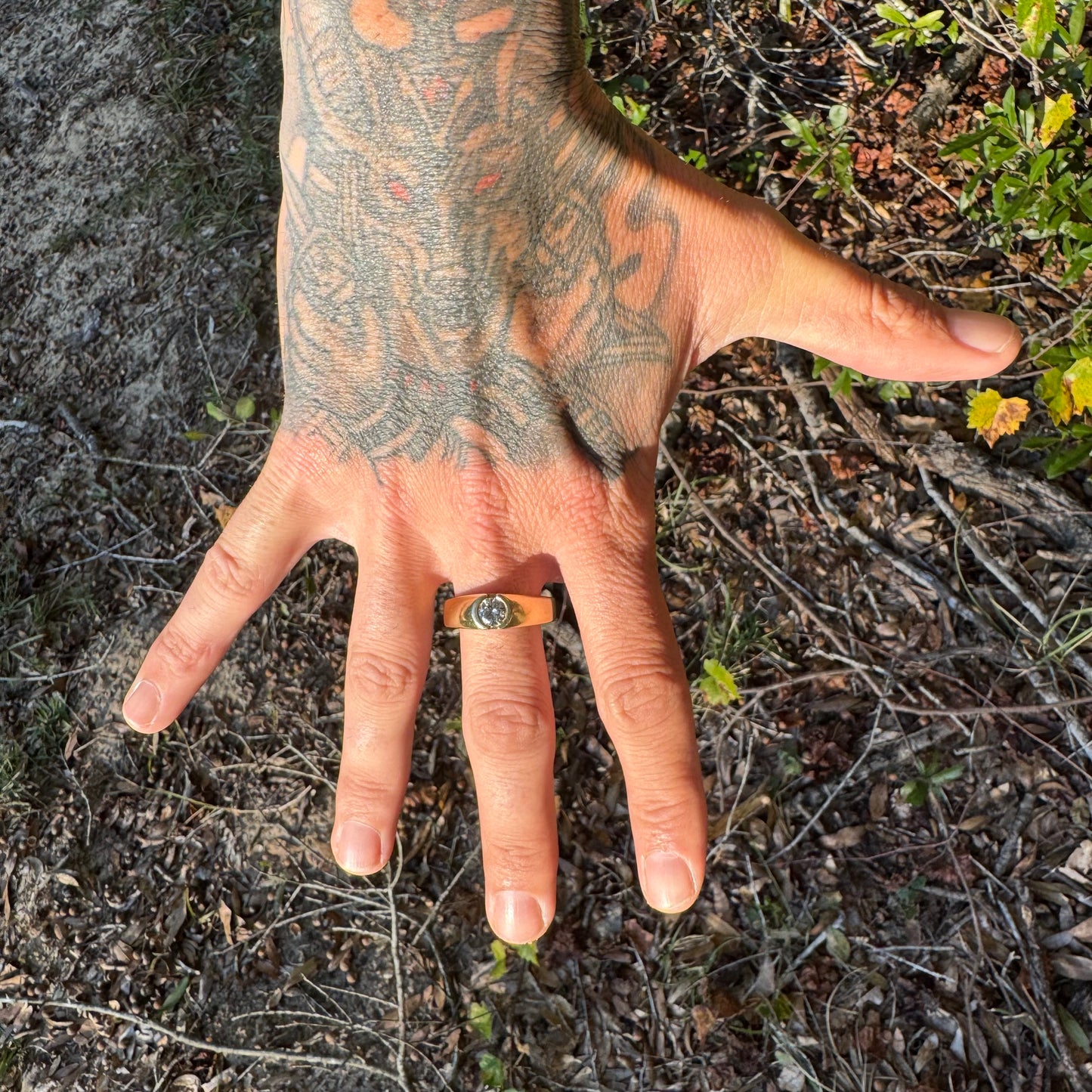 Vintage Solid 14k Yellow Gold .75ct Natural VS1 Diamond Gypsy Ring (13)