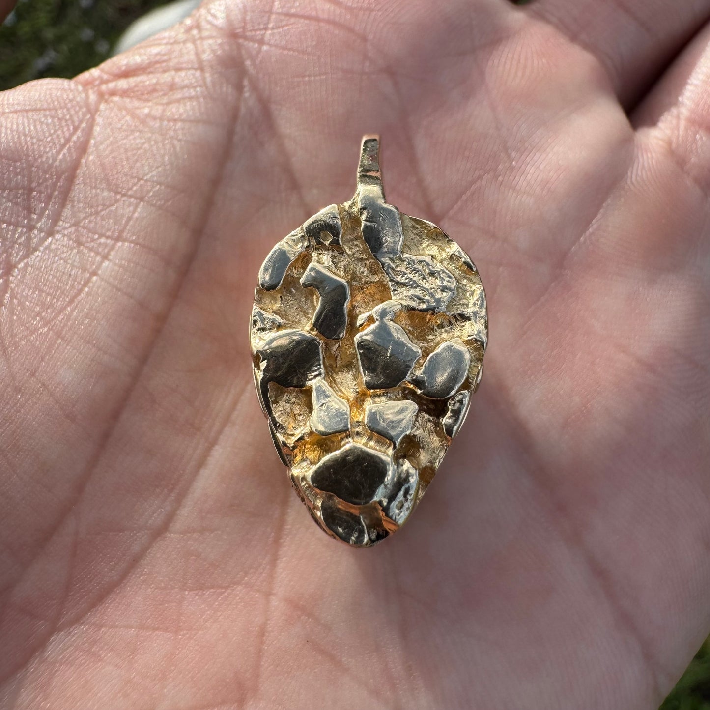 Vintage Solid 14k Yellow Gold Nugget Jewelers Loupe