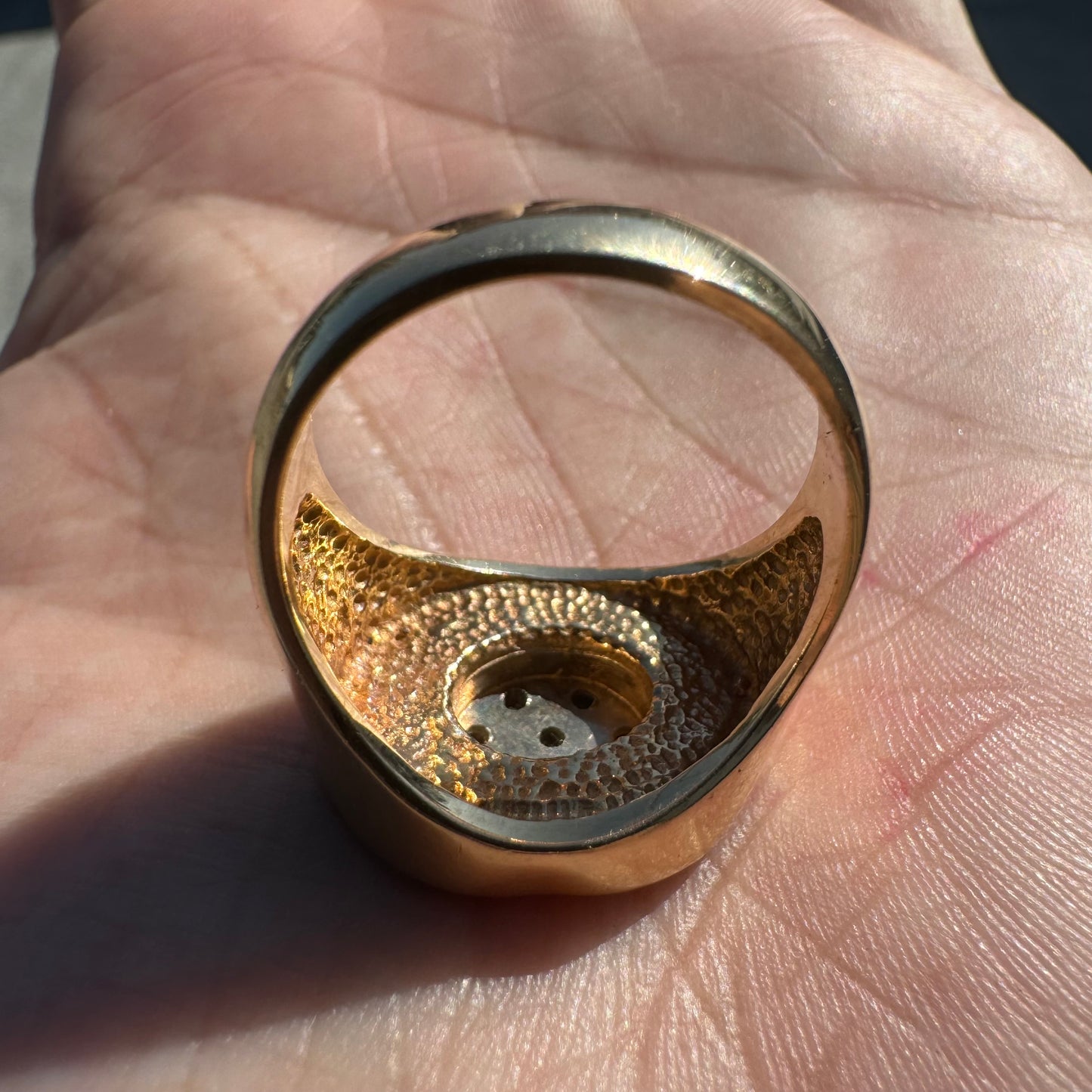 1970’s Solid 14k Yellow Gold Brutalist .35ctw Natural Diamond Kentucky Cluster Ring (10)
