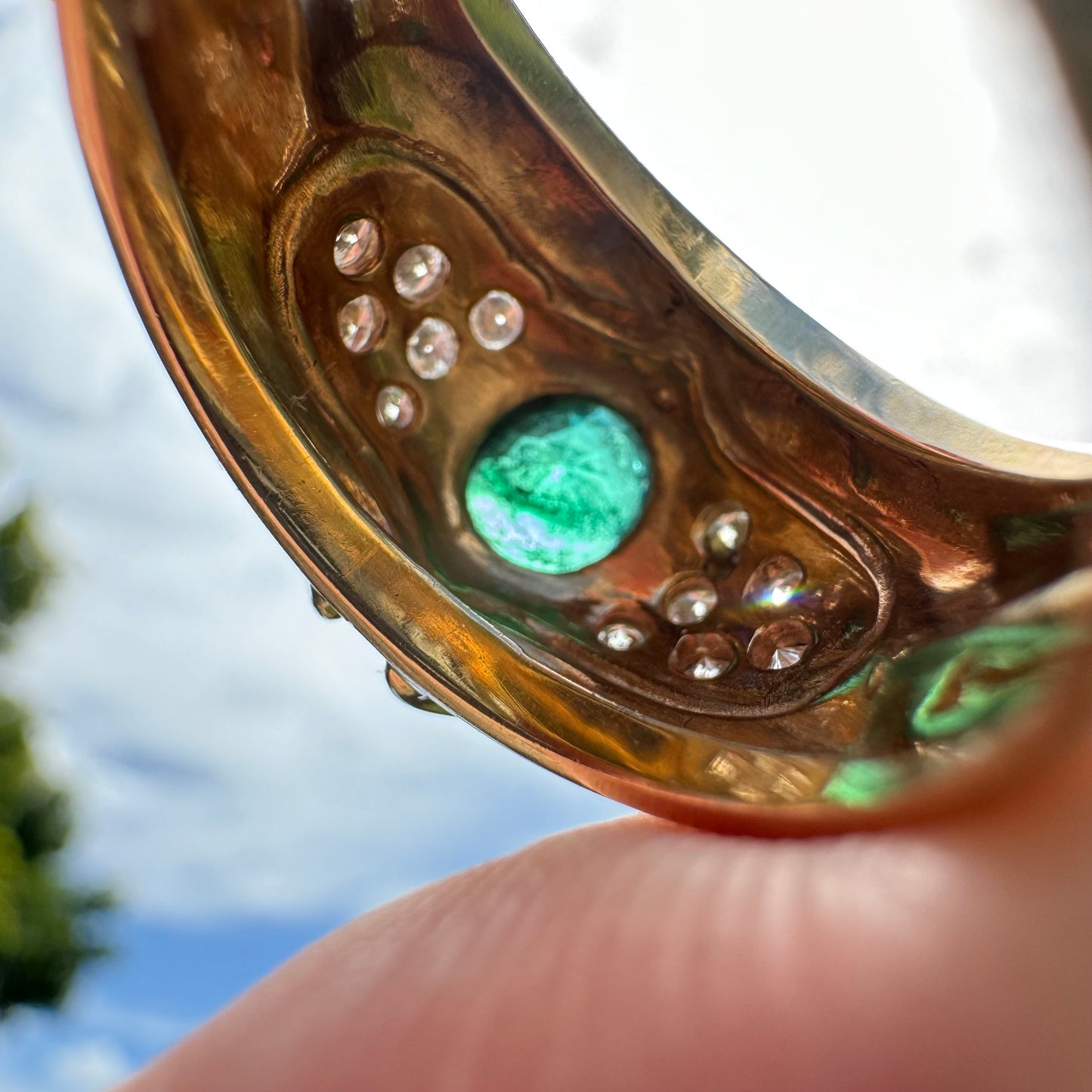 Vintage 14k Yellow Gold .80Ct Natural Columbian Emerald .50Ctw Natural VS Diamond Ring (8)