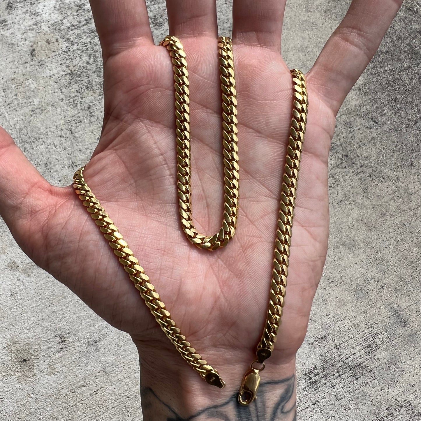 Immaculate Solid 18k Yellow Gold Heavyweight Miami Cuban Link Necklace (20”)
