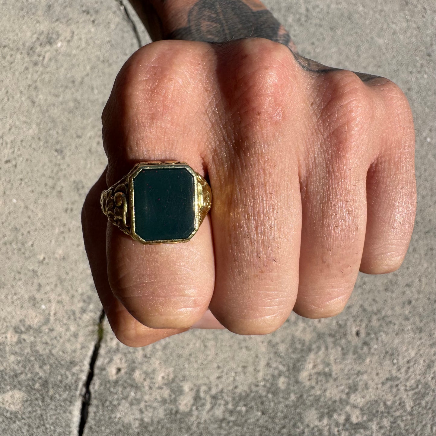 Antique Art Nouveau Solid 18k Yellow Gold Bloodstone Signet Ring (10)
