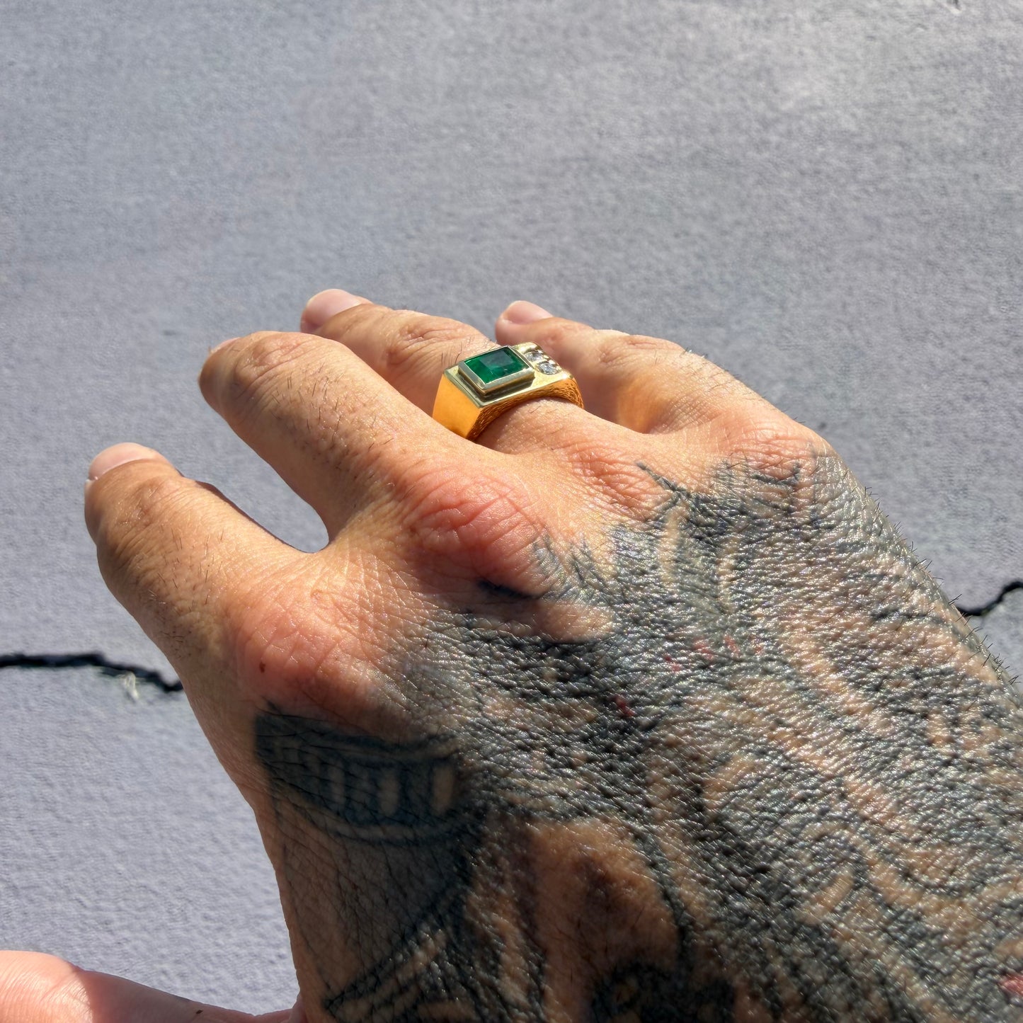 1980’s New Old Stock Solid 18k Yellow Gold 1.95ctw Natural Colombian Emerald and VS Diamond Signet Ring (9)