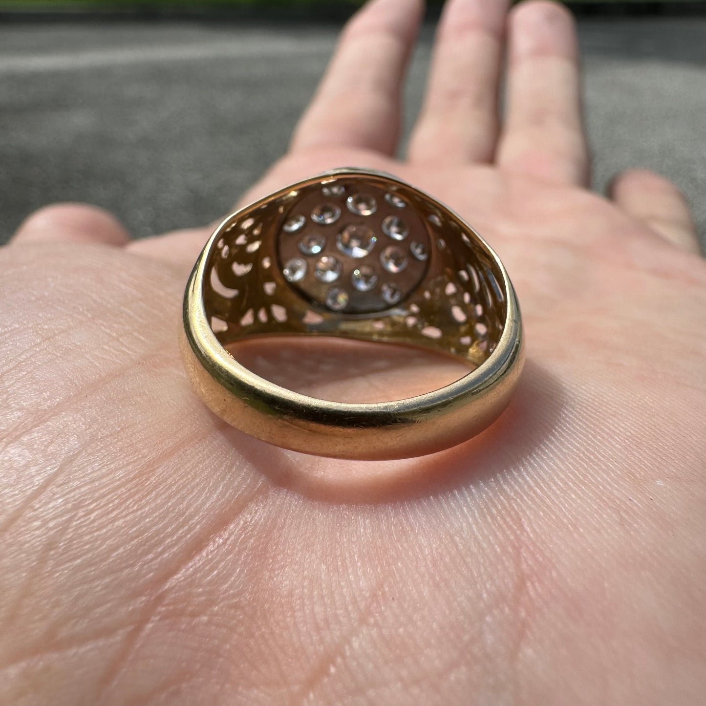 Vintage 14k Yellow Gold 1.5CTW VVS/VS Quality Mosaic Starburst Set Cluster Scroll Ring (9)