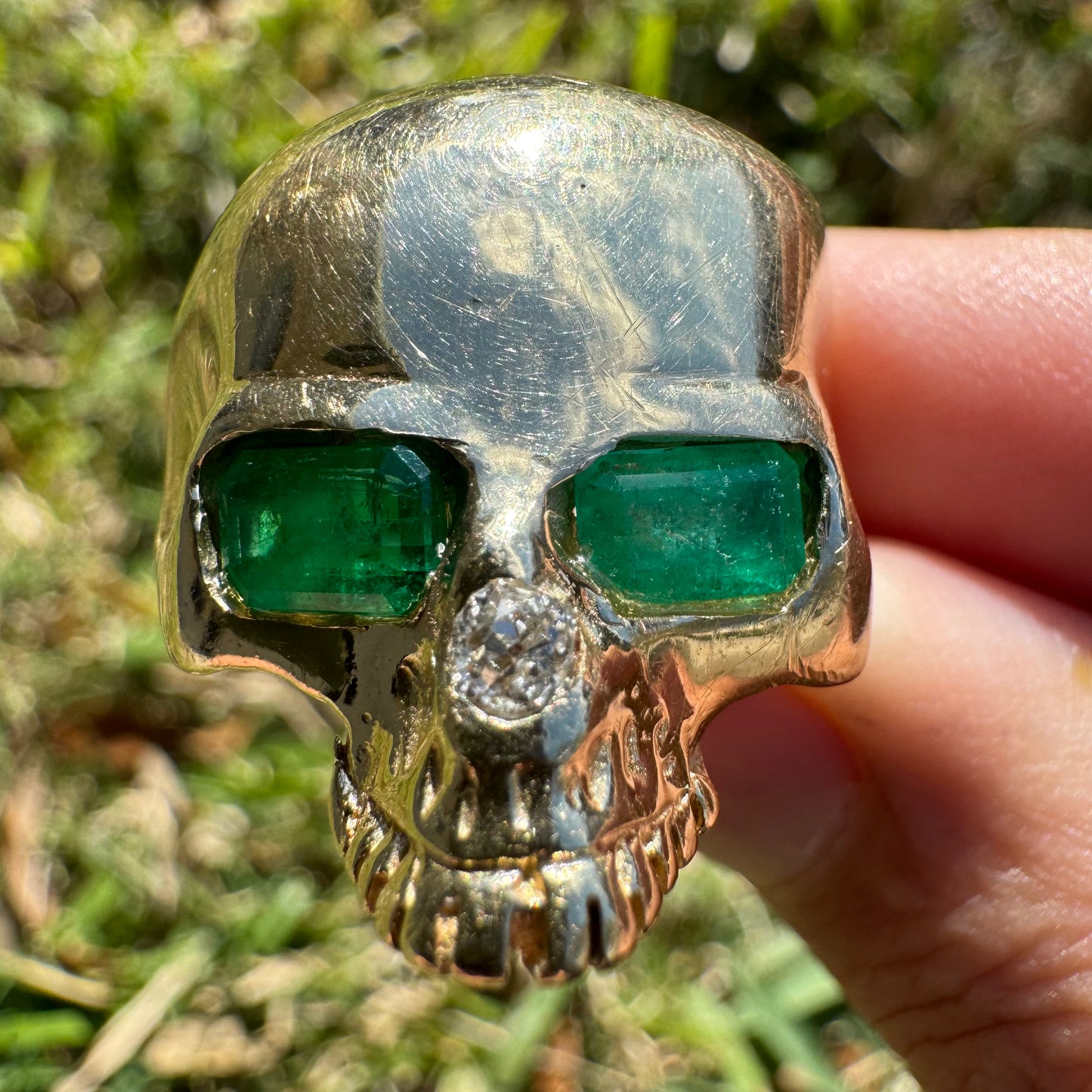 Vintage Custom Made 14k Yellow Gold Natural Emerald And Old Euro Cut Diamond Large Skull Ring (12)