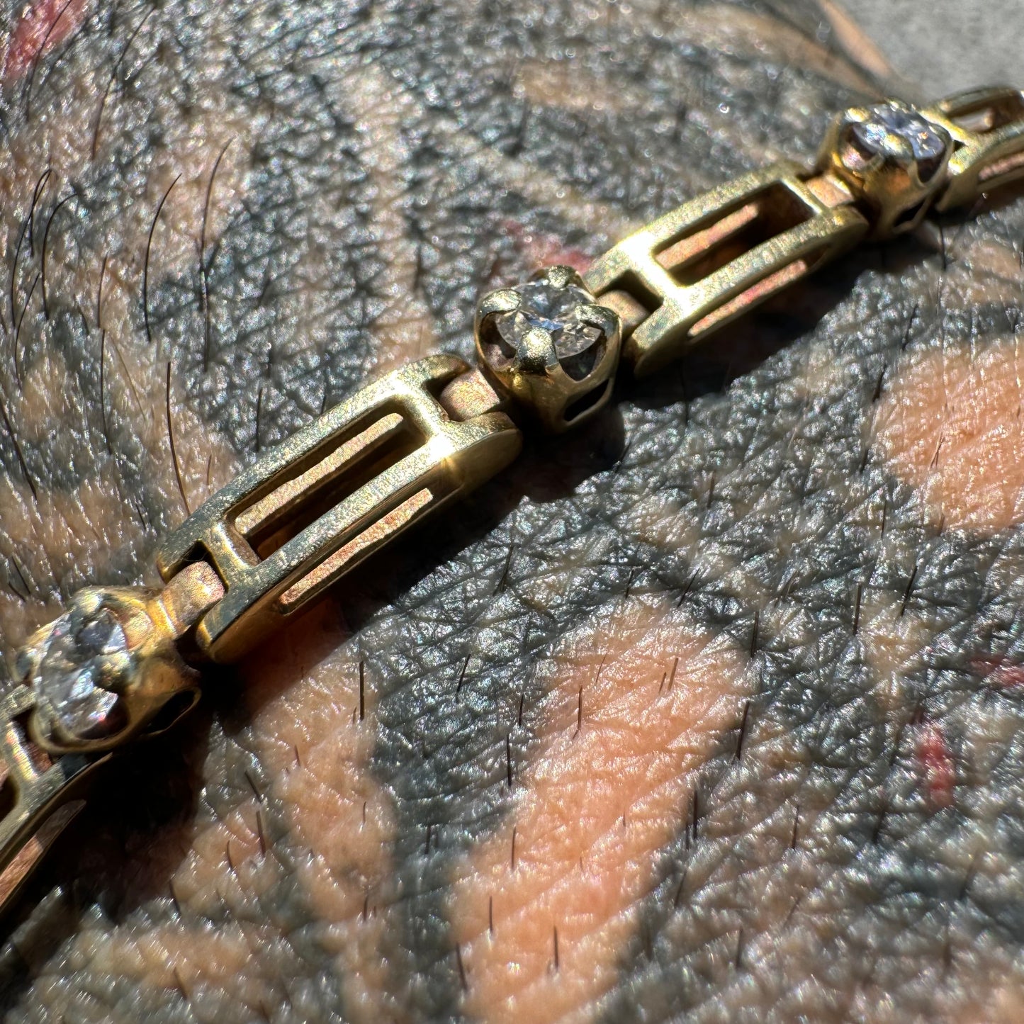Vintage 14k Yellow Gold 1.95ctw Natural Diamond Bracelet (7.25”)