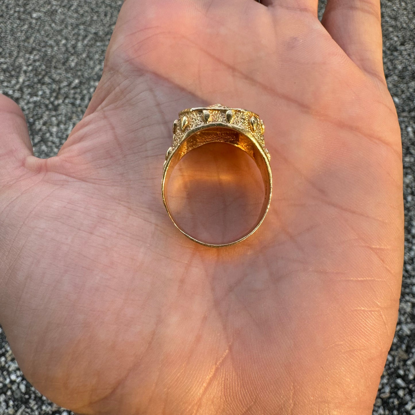 1980’s 14k Yellow Gold Jesus Piece Signet Ring (13)
