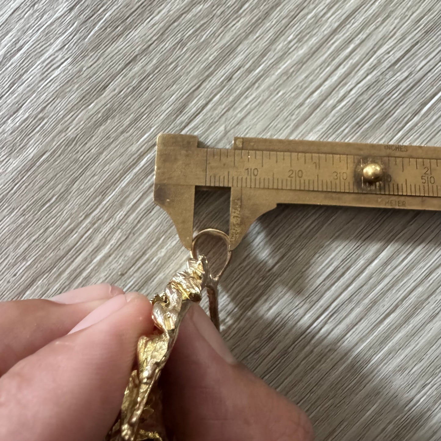 Vintage Solid 14k Yellow Gold Natural Diamond Large Heavyweight Lion Pendant