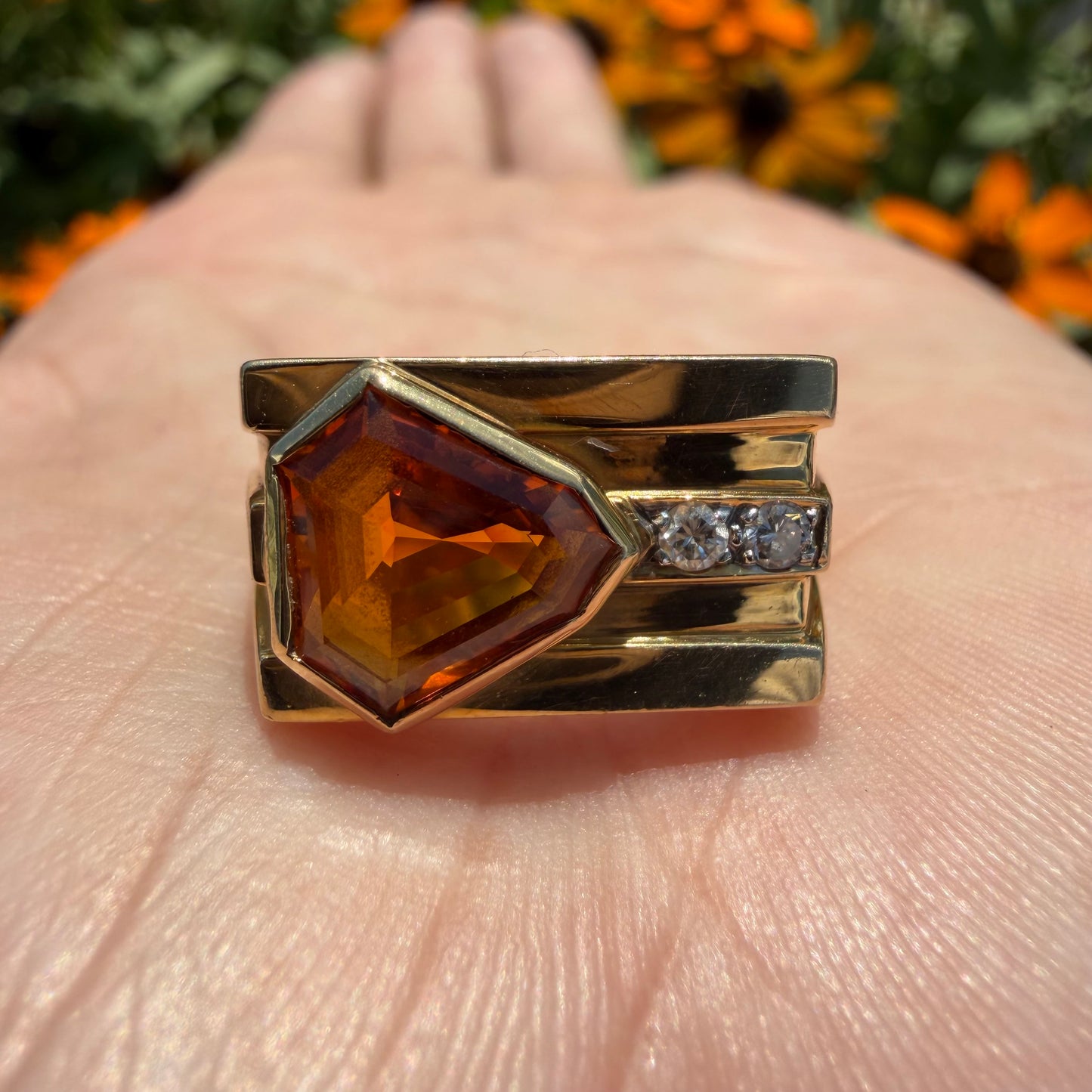 Vintage Solid 18k Yellow Gold Shield Cut Orange Sapphire And Diamond Signet Ring (8.25)