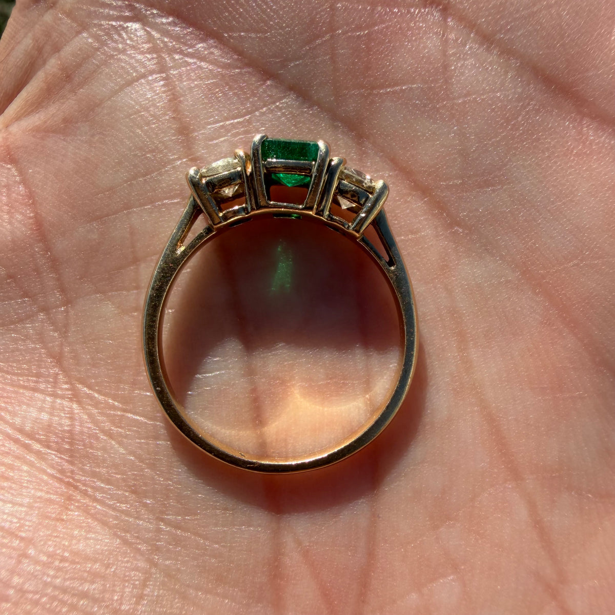 Vintage Solid 14k Yellow Gold 1.25ctw Natural Colombian Emerald And Diamond Trilogy Ring (6.5)