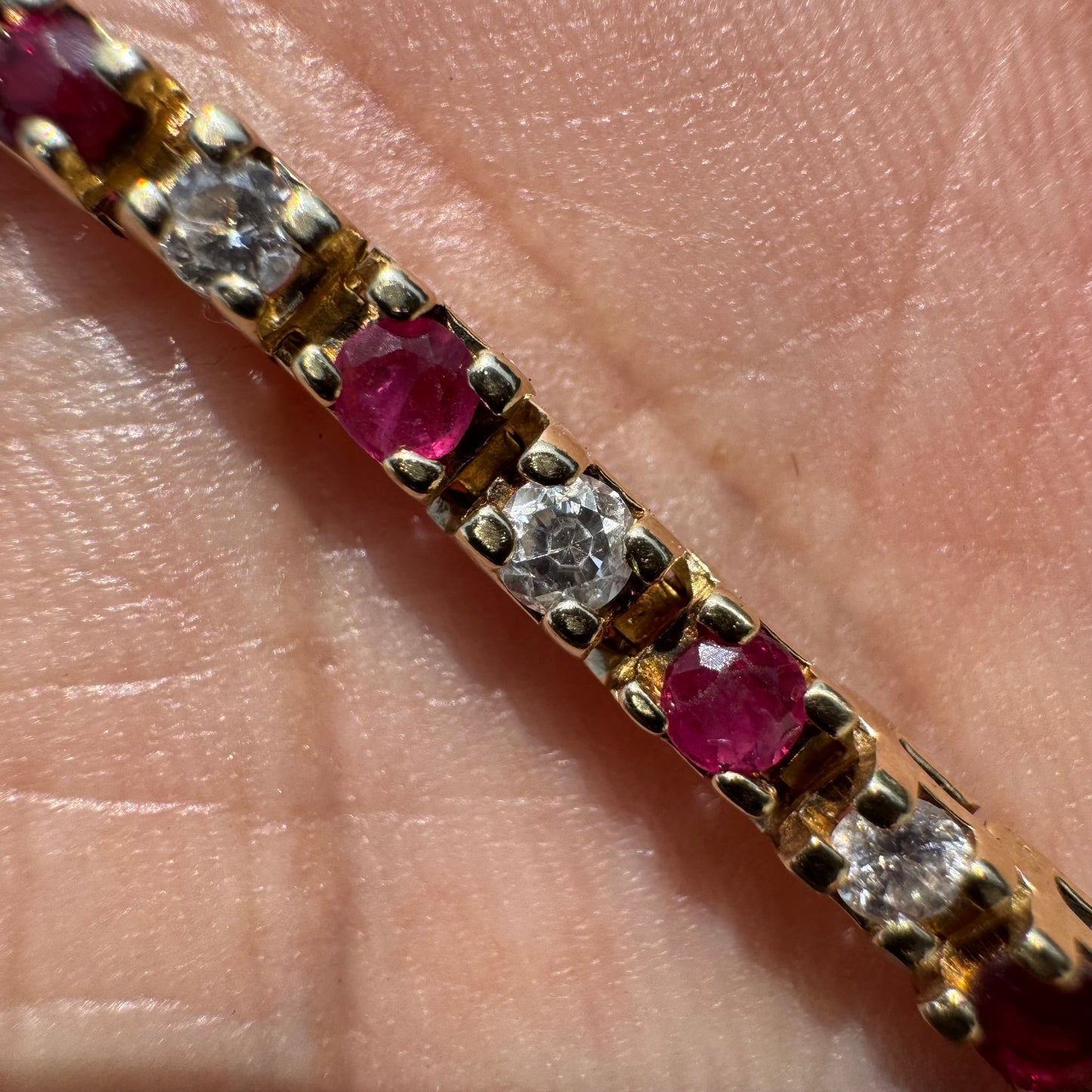 Vintage 14k Yellow Gold 2.5ctw Natural Diamond And Ruby Classic Tennis Bracelet (7.75”)