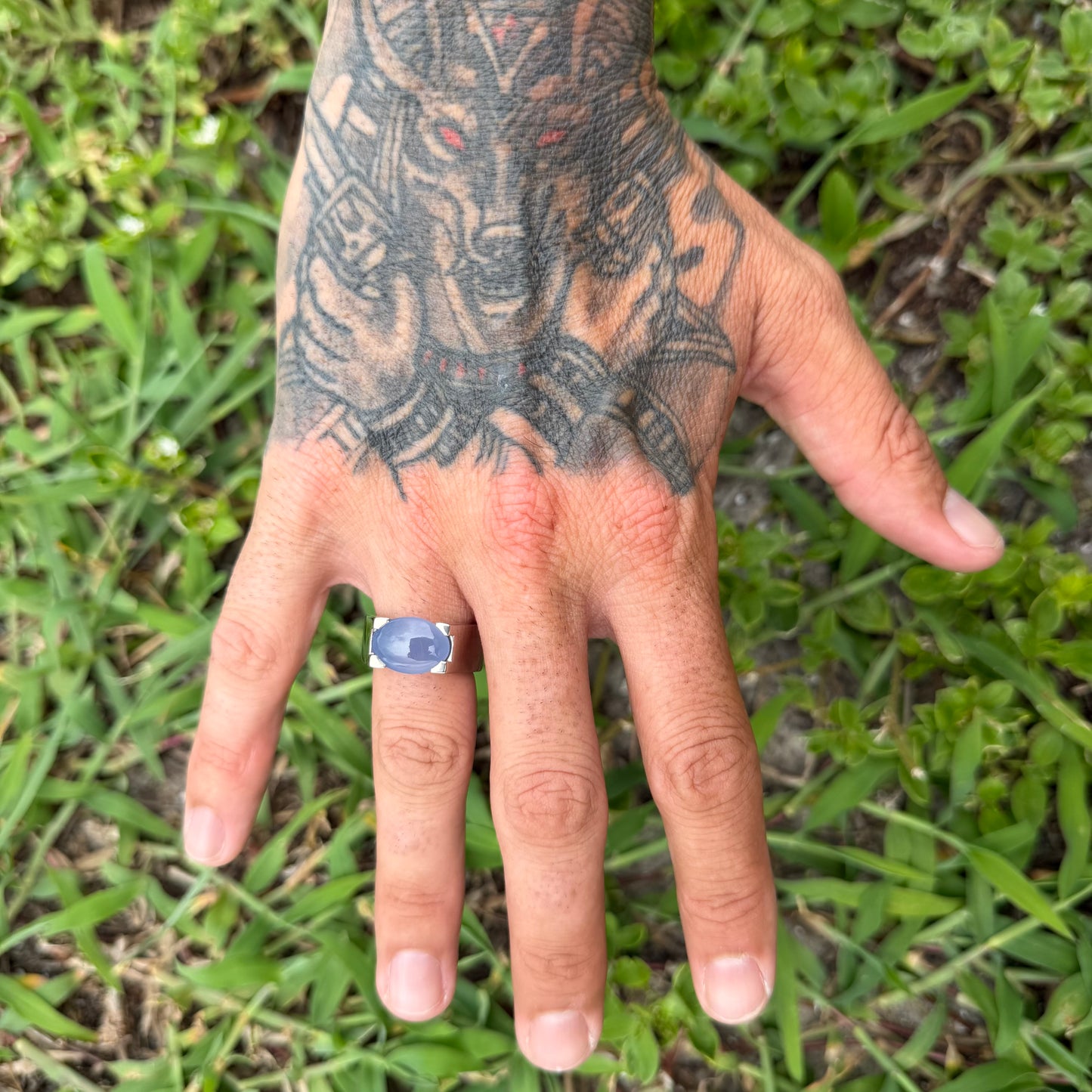 1999 Cartier Solid 18k White Gold Tankissme Chalcedony Ring (8)