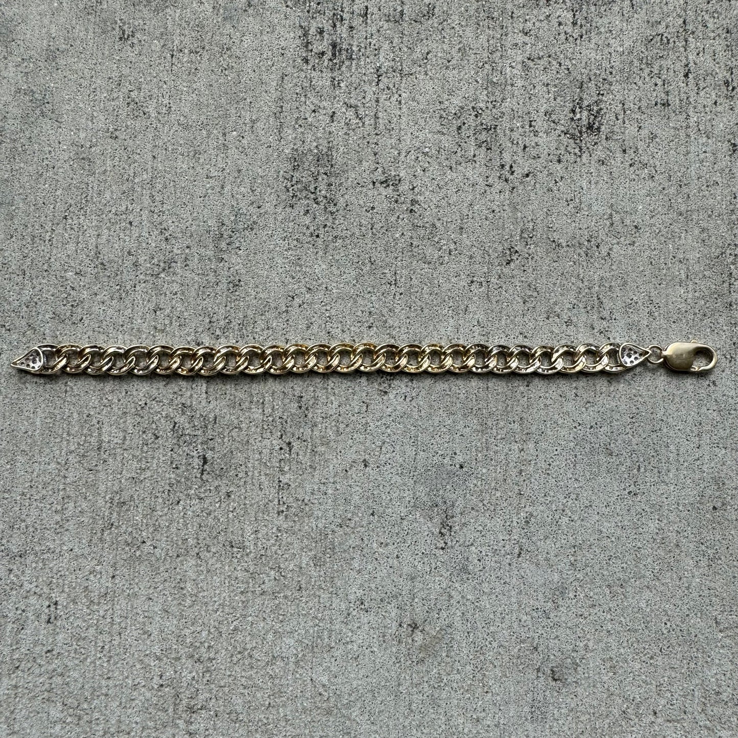 Vintage 2.25CTW Natural Diamond Flooded 10k Yellow Gold Cuban Link Bracelet (8.5”)