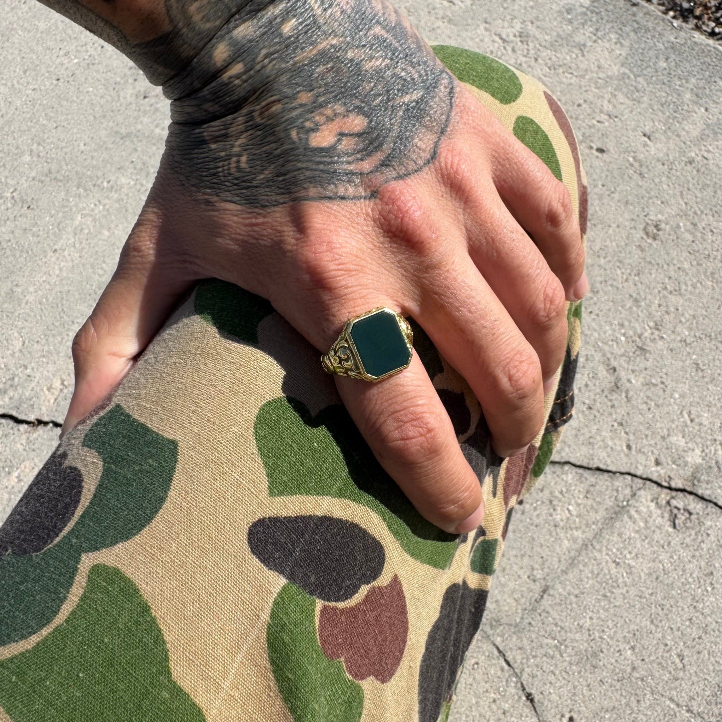 Antique Art Nouveau Solid 18k Yellow Gold Bloodstone Signet Ring (10)