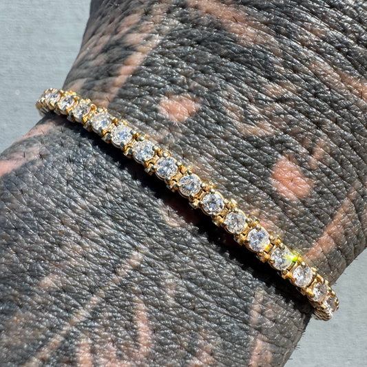 Vintage Solid 14k Yellow Gold 4.0ctw Natural Diamond Tennis Bracelet (6.5”)