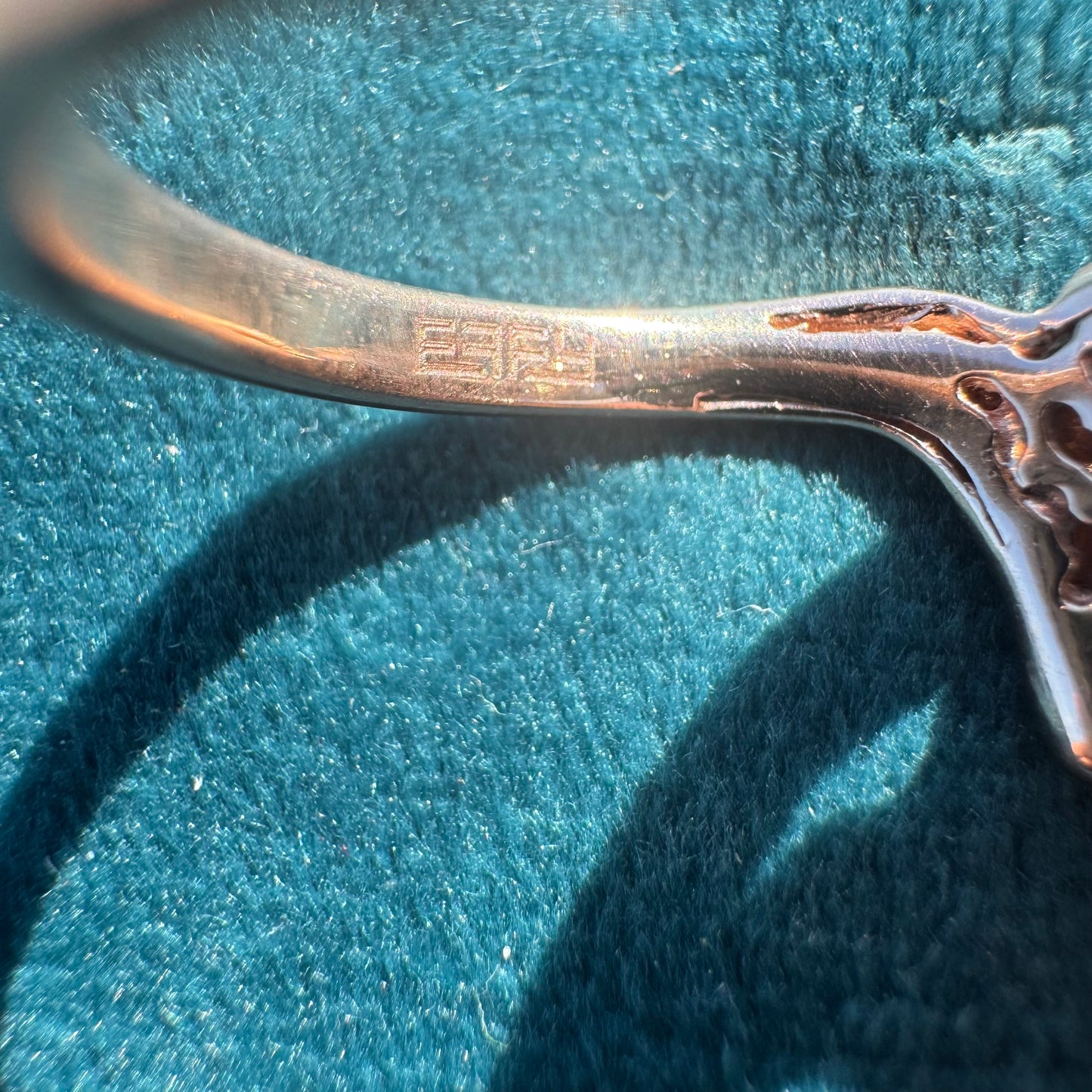 Effy Solid 14k Rose Gold 1.52ctw Natural Diamond And Emerald Stalking Panther Ring (7.25)