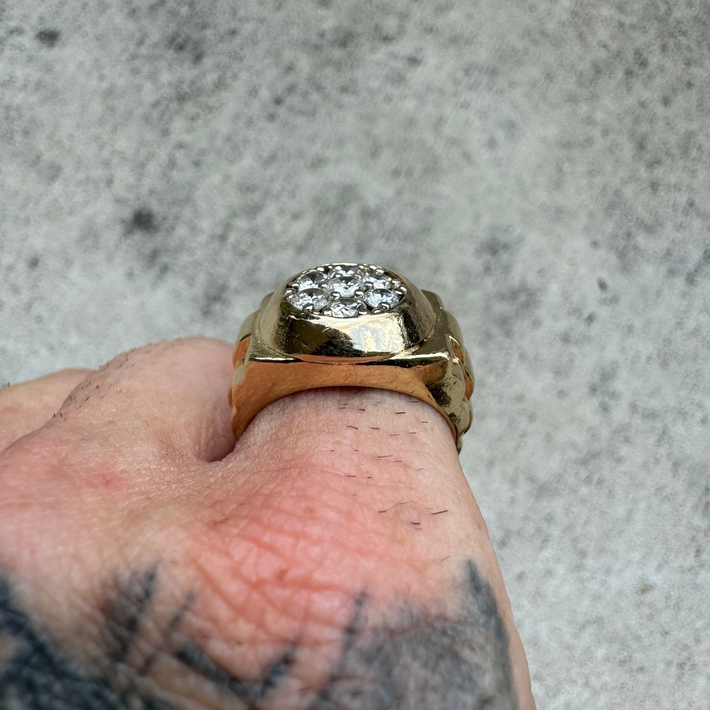 1970’s/80’s 14k Yellow Gold Rolex Style .75CTW Natural Diamond Kentucky Cluster Ring (6.5)