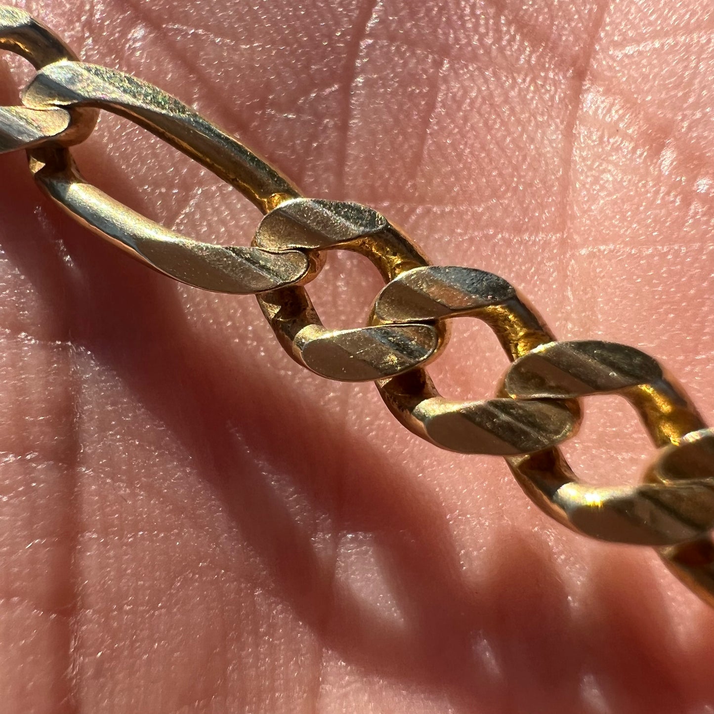 Vintage Solid 14k Italian Yellow Gold Knife Edged Heavyweight Figaro Link Necklace (20”)