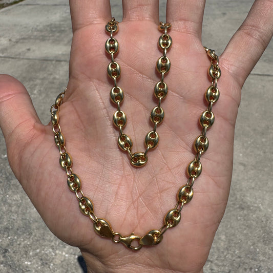 Vintage 18k Yellow Gold Classic Chunky Puffed Gucci Mariner Link Necklace (17”)
