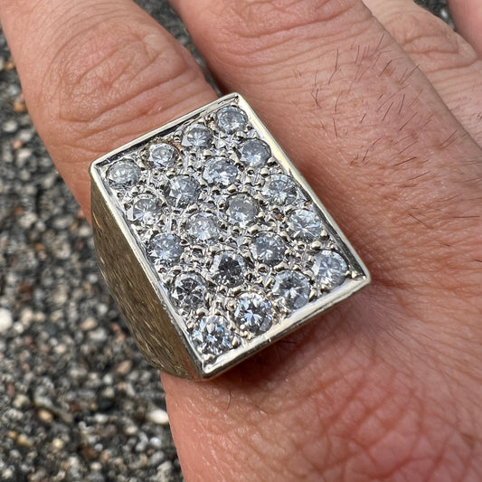 Vintage 14k Gold 2.5CTW Natural Diamond Cluster Ring (10)