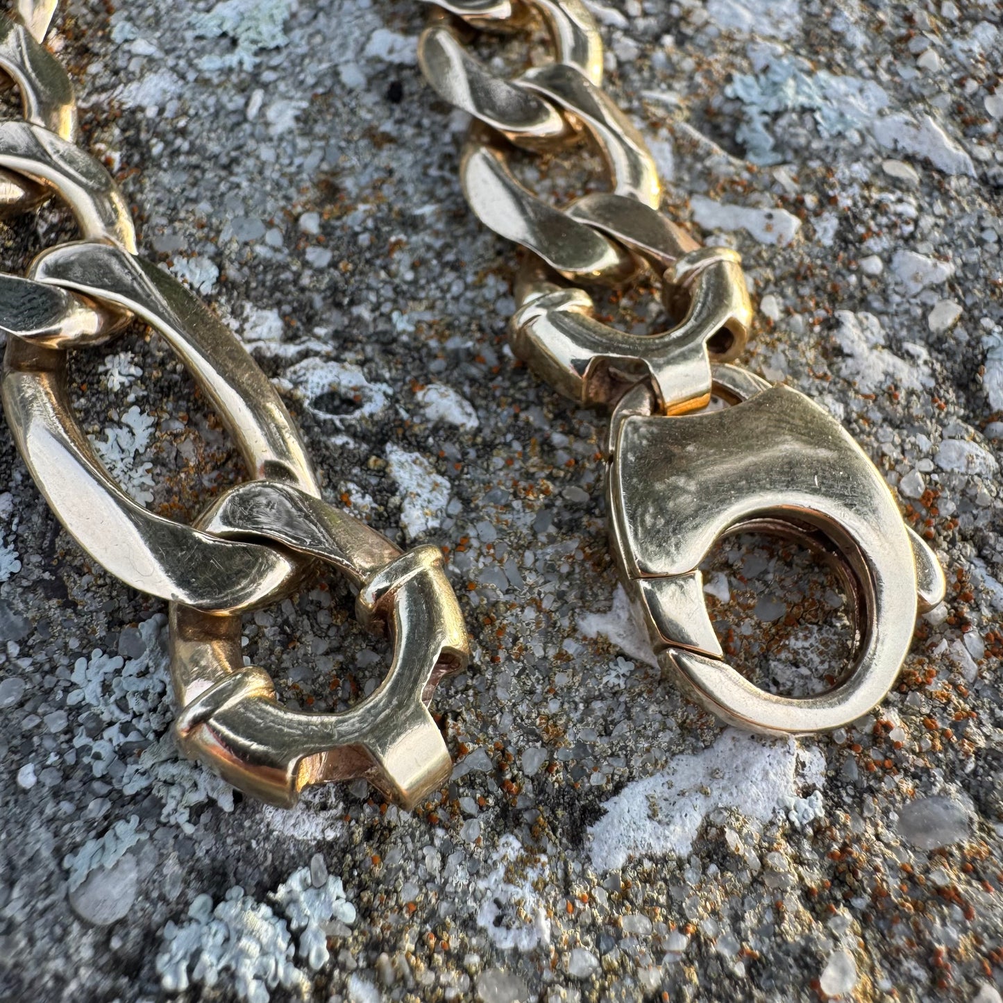 Vintage Solid 14k Yellow Gold Heavyweight Figaro Link Bracelet (8”)