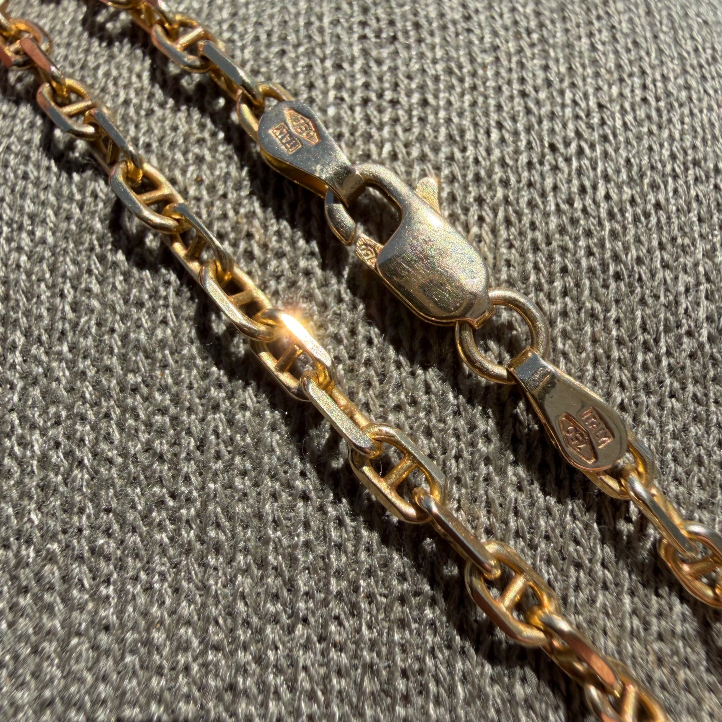 Vintage Solid 18k Italian Yellow Gold Chaine D’Ancre Link Necklace (25”)