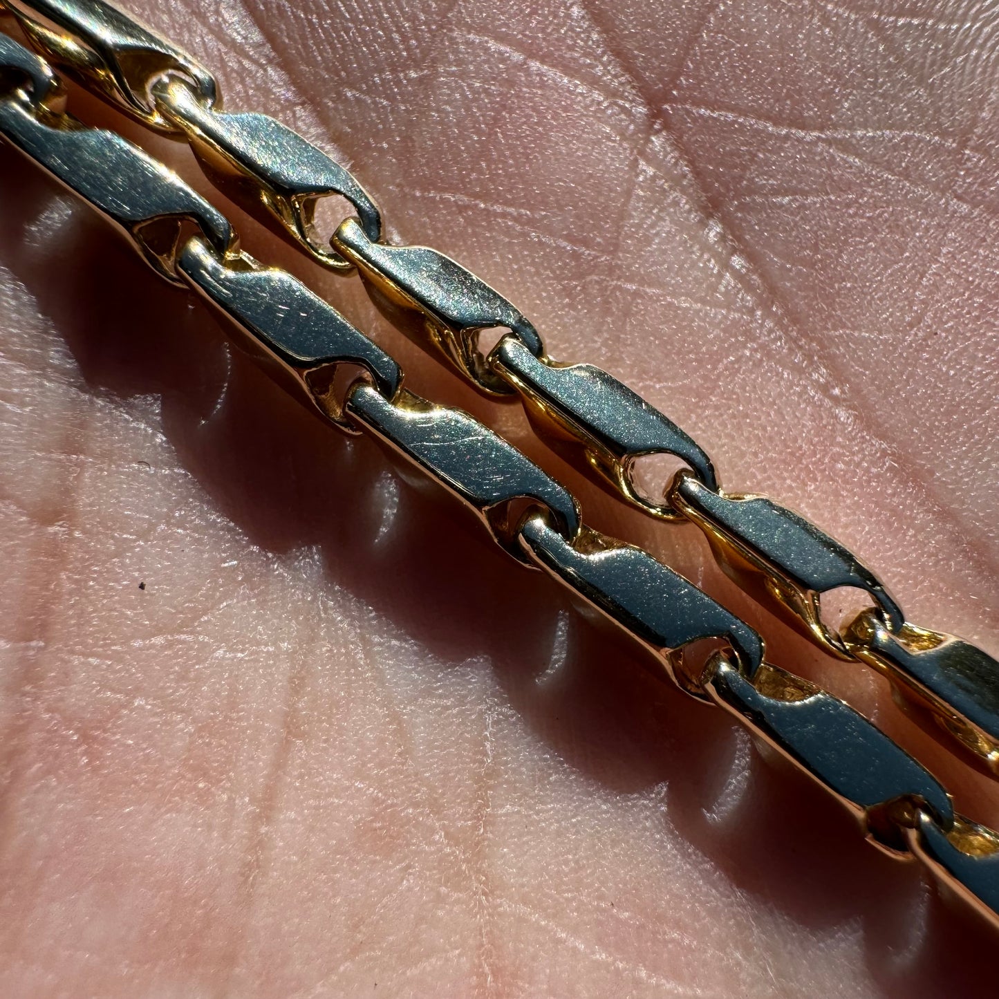 Vintage Solid 14k Yellow Gold Fish Eye Link Necklace (20.25”)
