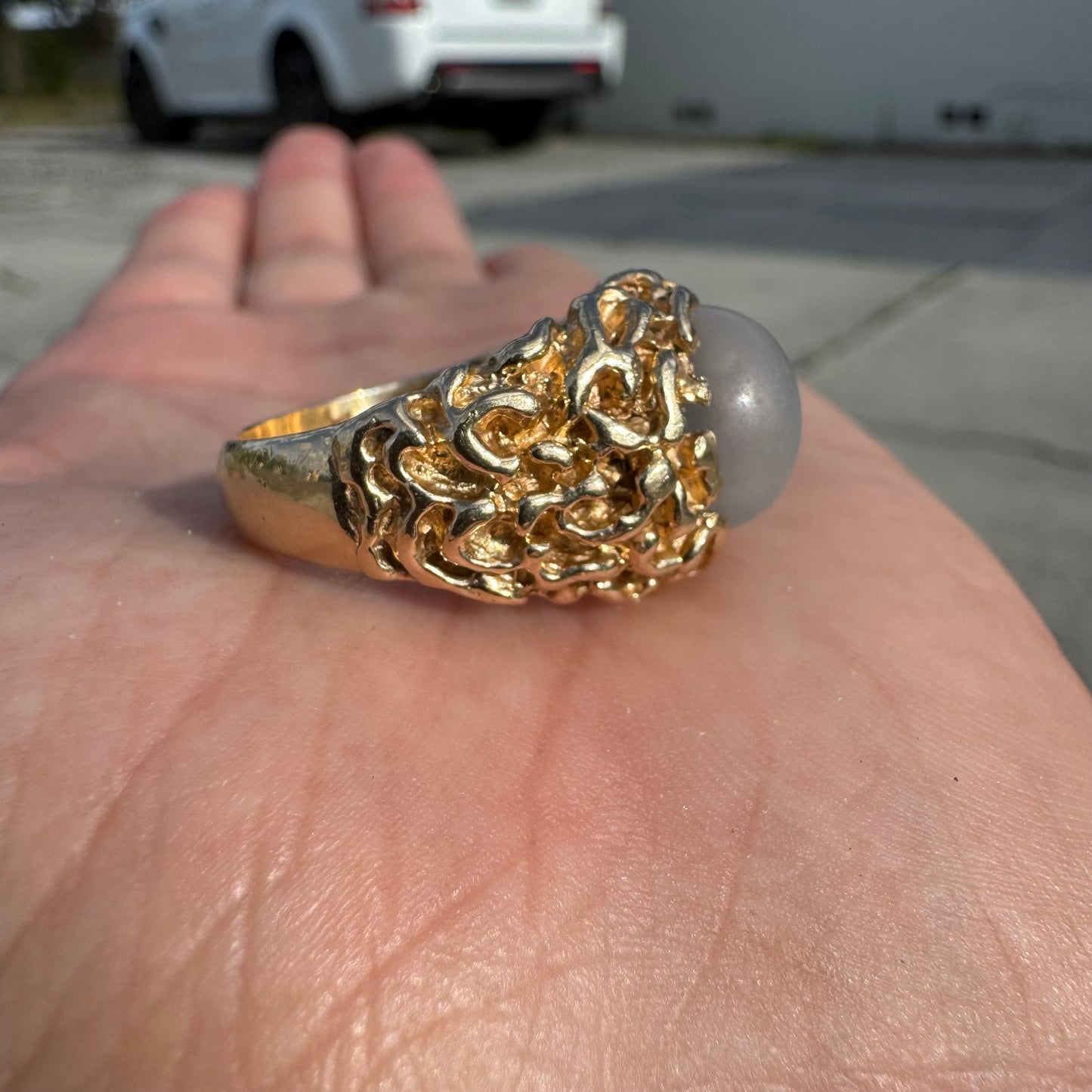 1970’s Solid 14k Yellow Gold Heavyweight Brutalist Moonstone Ring (9)