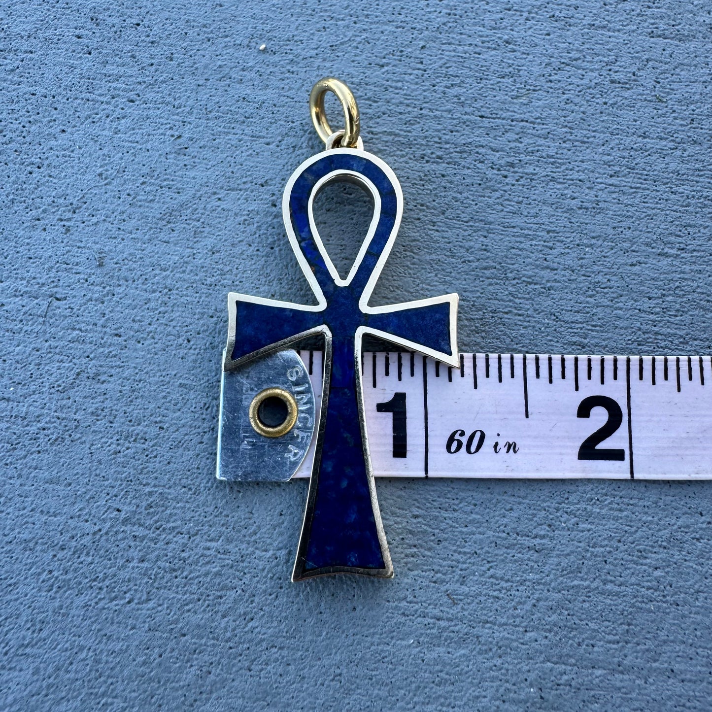 1976 Designer Handcrafted Solid 14k Yellow Gold Lapis Inlaid Egyptian Ankh Pendant