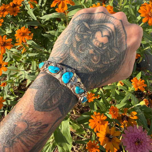 Vintage Solid 14k Yellow Gold Navajo Artist Signed Justin Morris Kingman Turquoise Cuff (6”-7”)