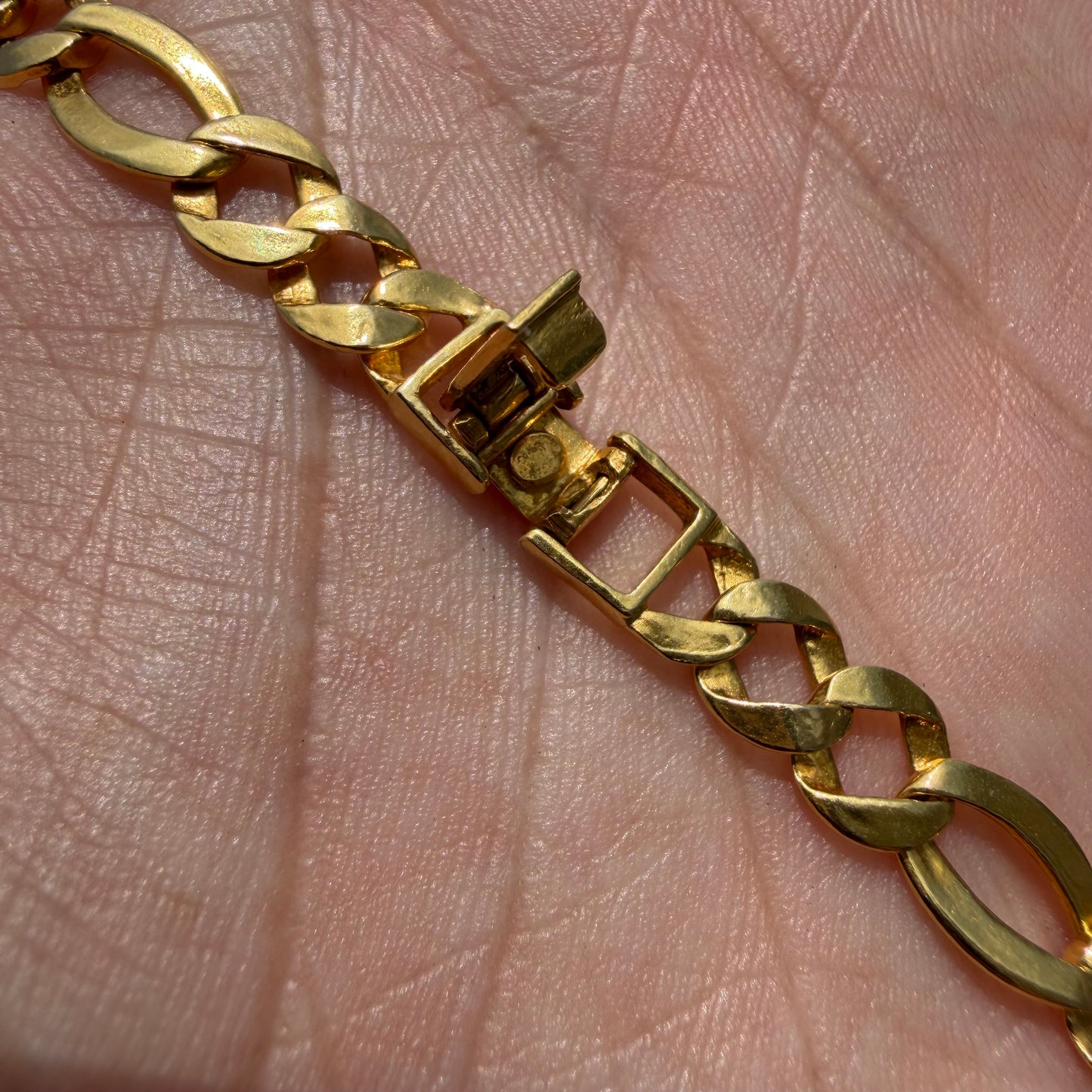 Vintage Solid 18k Yellow Gold Old School Figaro Link Necklace (18”)