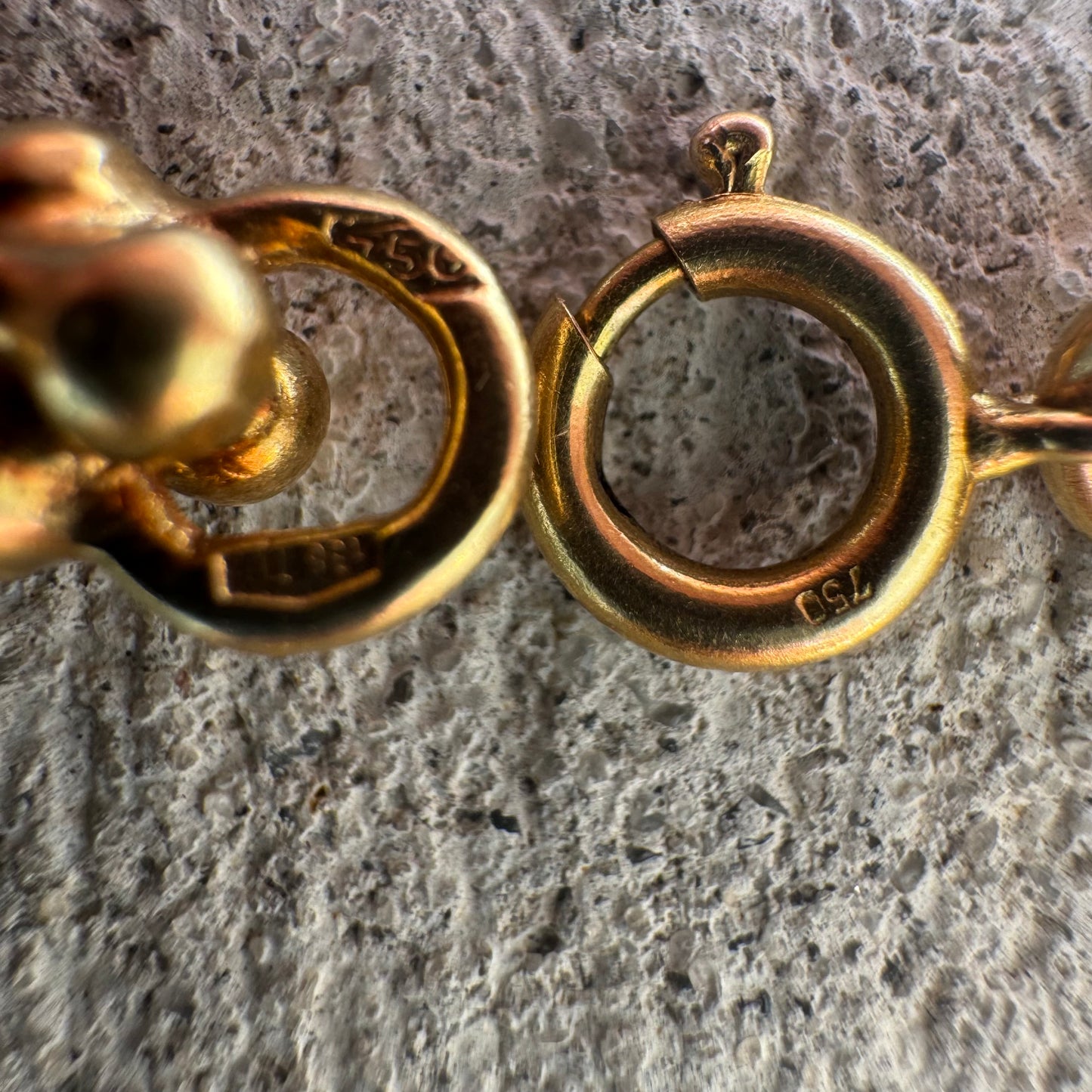 1950’s Solid 18k Yellow Italian Gold Designer Hardwear Horseshoe Link Bracelet (8”)