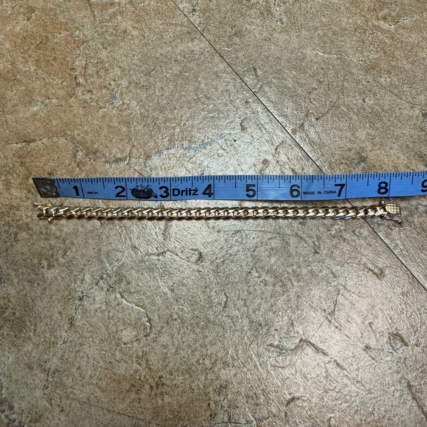 1980’s Solid 18k Yellow Gold Heavyweight Cuban Link Bracelet (8”)