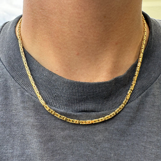 1990’s Solid 14k Yellow Gold Byzantine Link Necklace (18.25”)