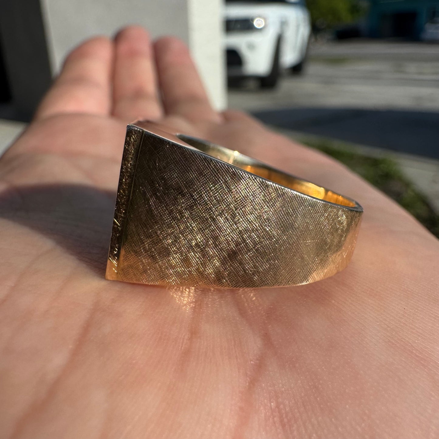 Mid-Century 14k Yellow Gold 21.6k Mexican Dos Pesos Coin Ring (9)