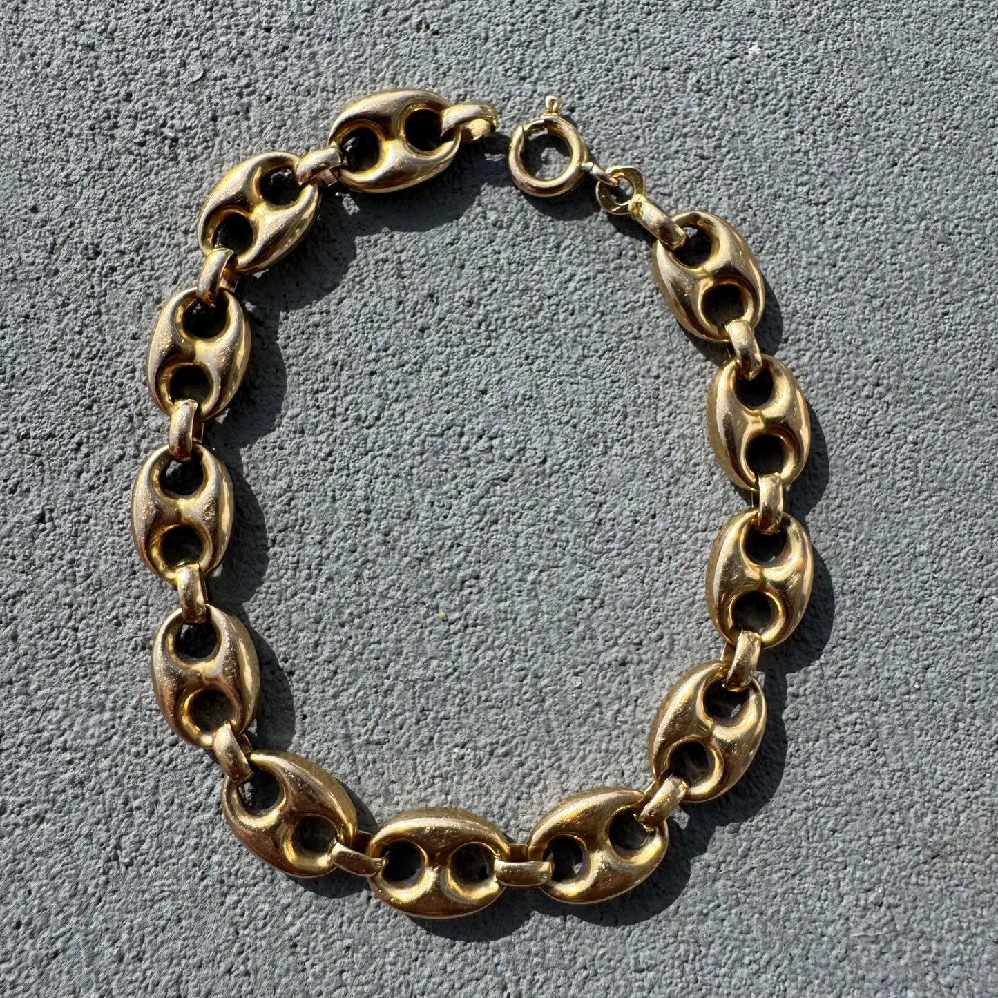 Vintage 18k Yellow Gold Chunky Puffed Mariner Link Bracelet (7”)