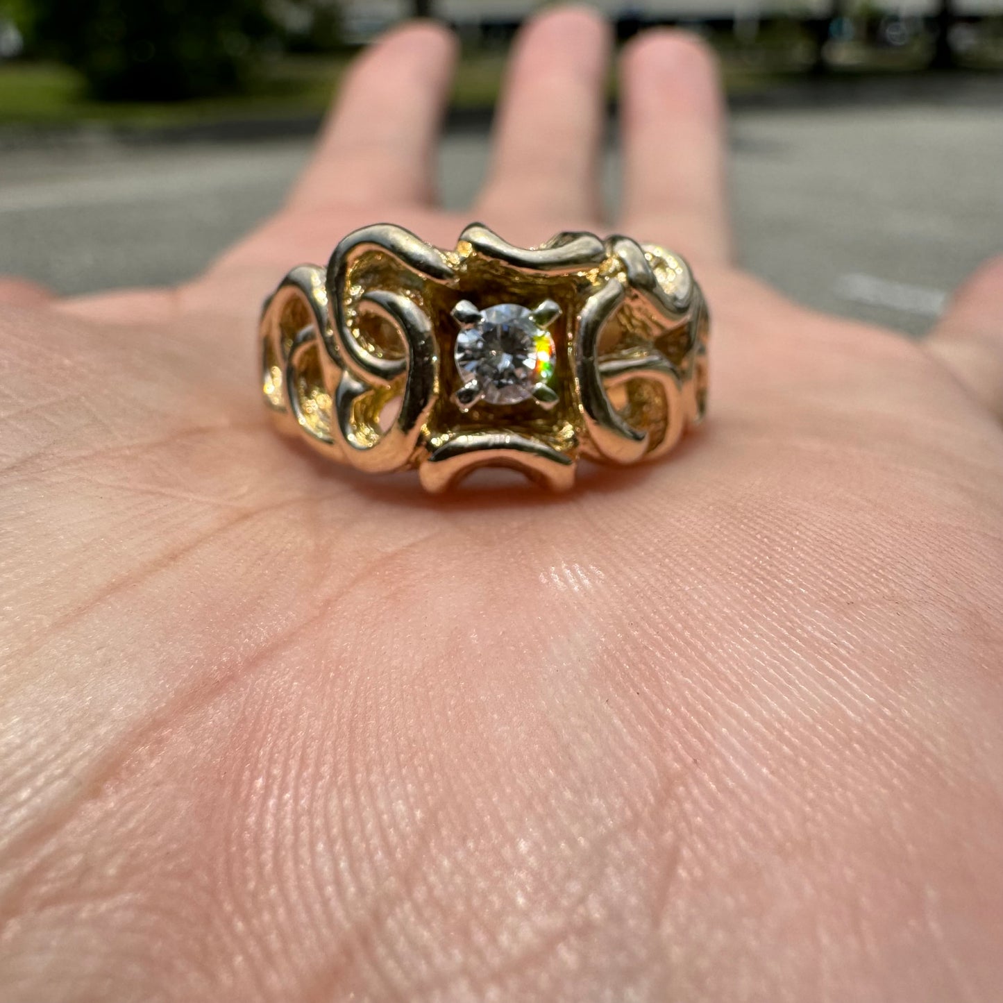 Mid-Century Solid 14k Yellow Gold .25ct Natural VS Diamond Interwoven Ring (10)