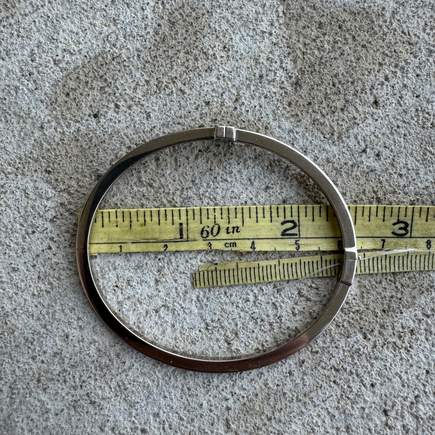 Tiffany & Co. Diamond T Hinged 18k White Gold Wire Bangle Bracelet (6.5”)