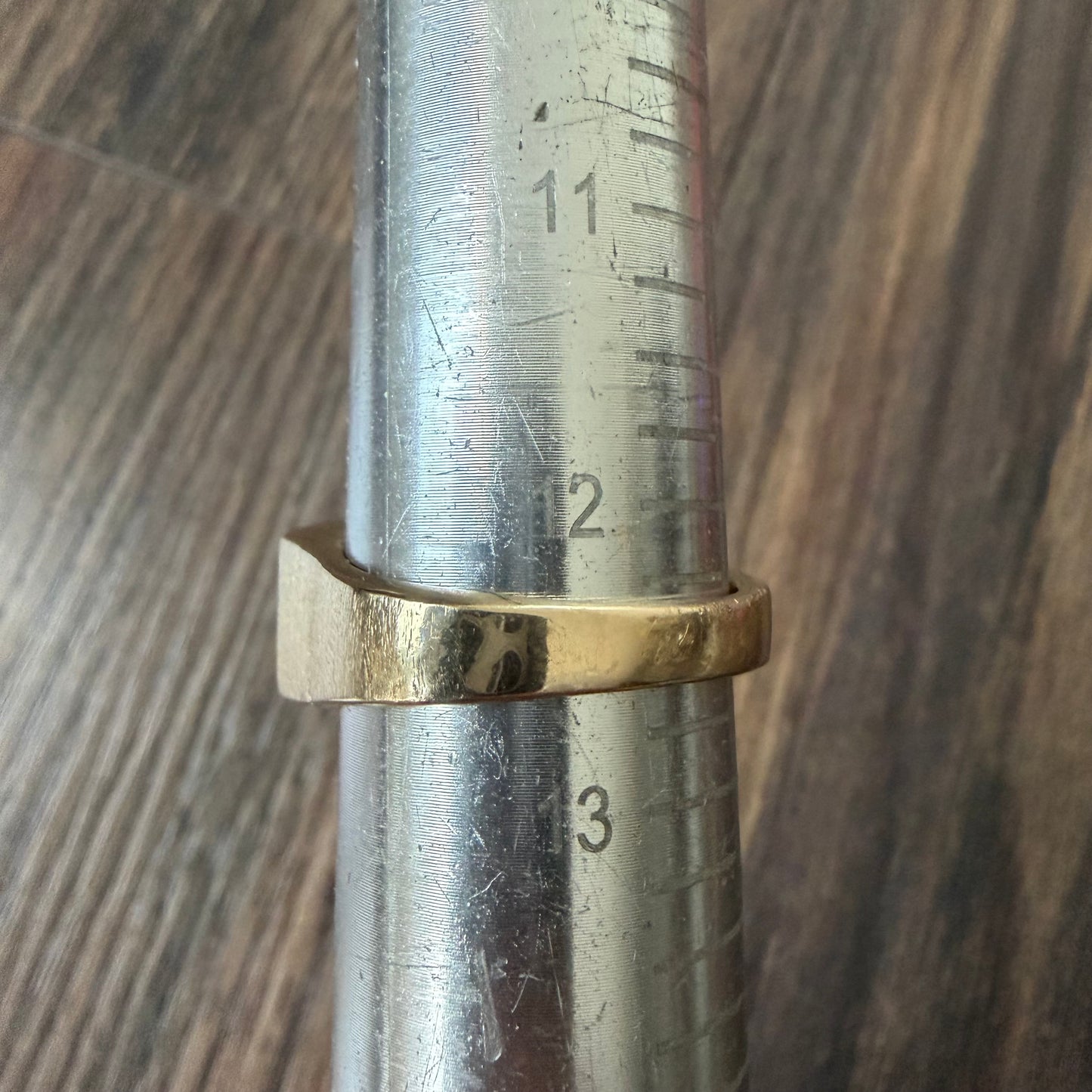Vintage Custom Made Solid 14k Yellow Gold .50ctw VS+ Natural Diamond Trilogy Longhorn Signet Ring (12.5)