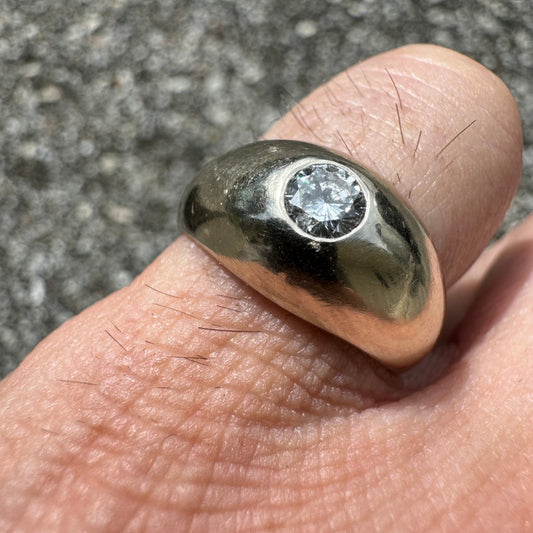 Vintage 14k Gold 1/3CT Natural Diamond Gypsy Ring (7)