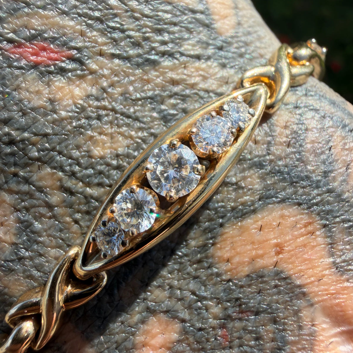 Vintage Solid 14k Yellow Gold 2.75ctw Natural Diamond Infinity Link Bracelet (7.25”)