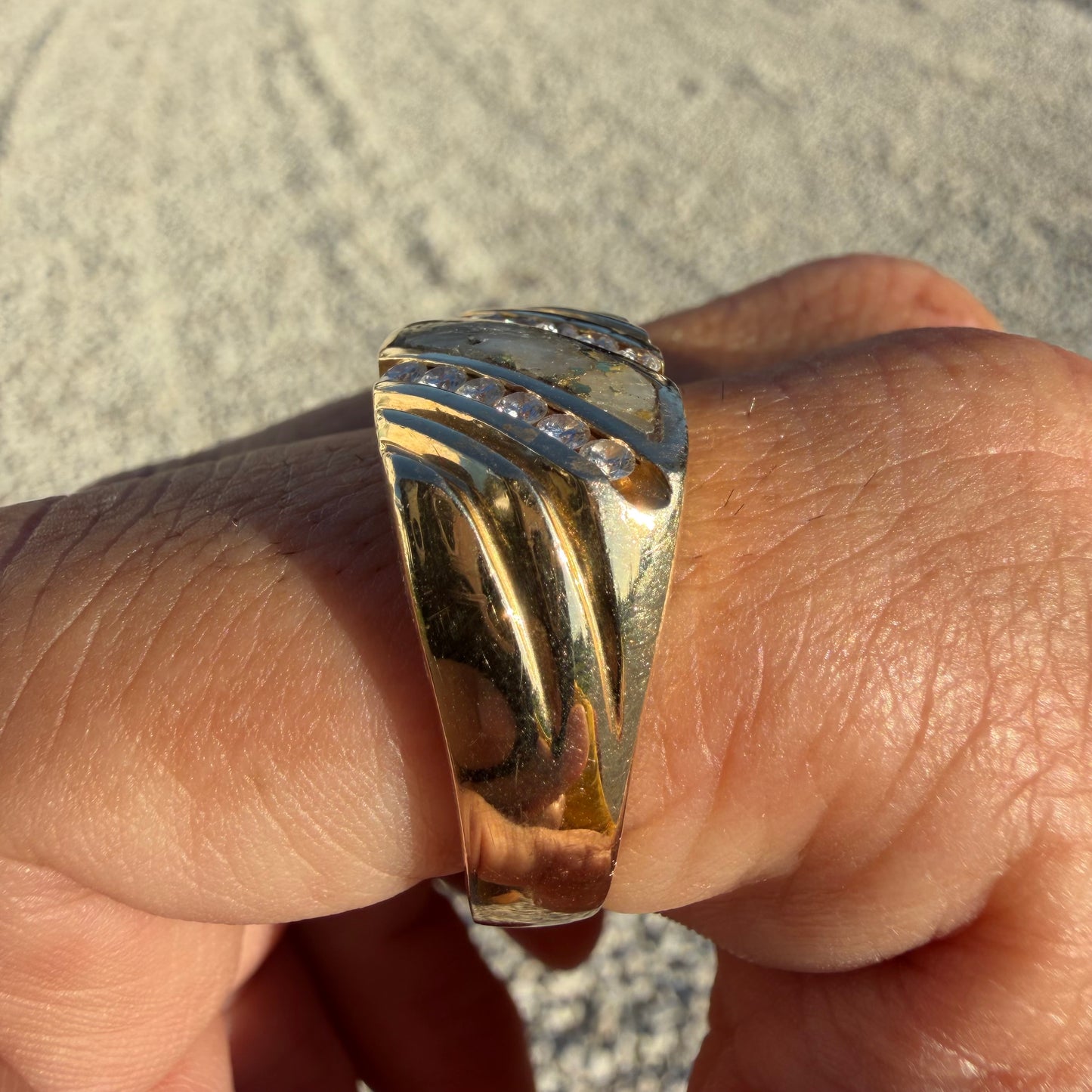 Vintage Solid 14k Yellow Gold .50ctw Natural Diamond Gold Bearing Quartz Signet Ring (13.5)