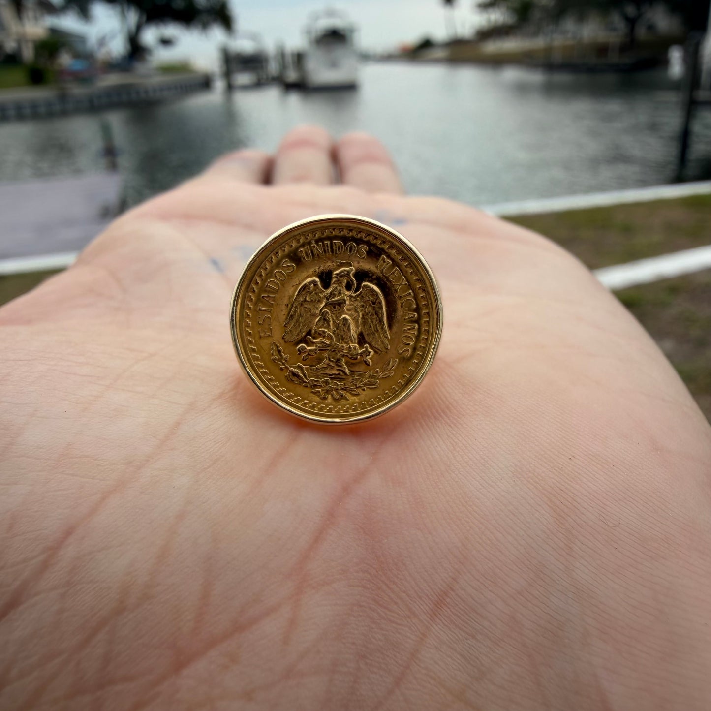 Mid-Century Solid 14k Yellow Gold Mexican $2.5 Peso Gold Coin Ring (6)