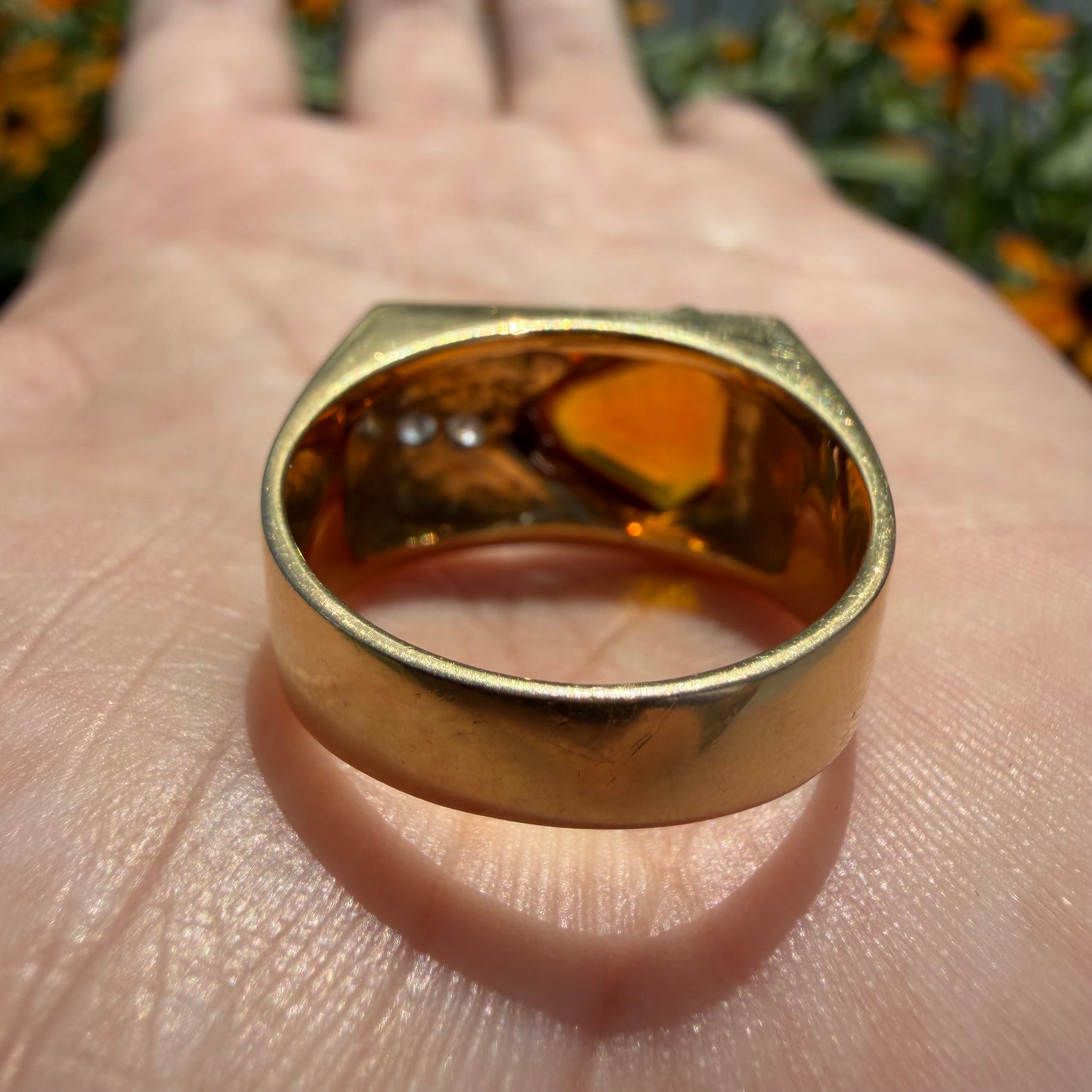 Vintage Solid 18k Yellow Gold Shield Cut Orange Sapphire And Diamond Signet Ring (8.25)