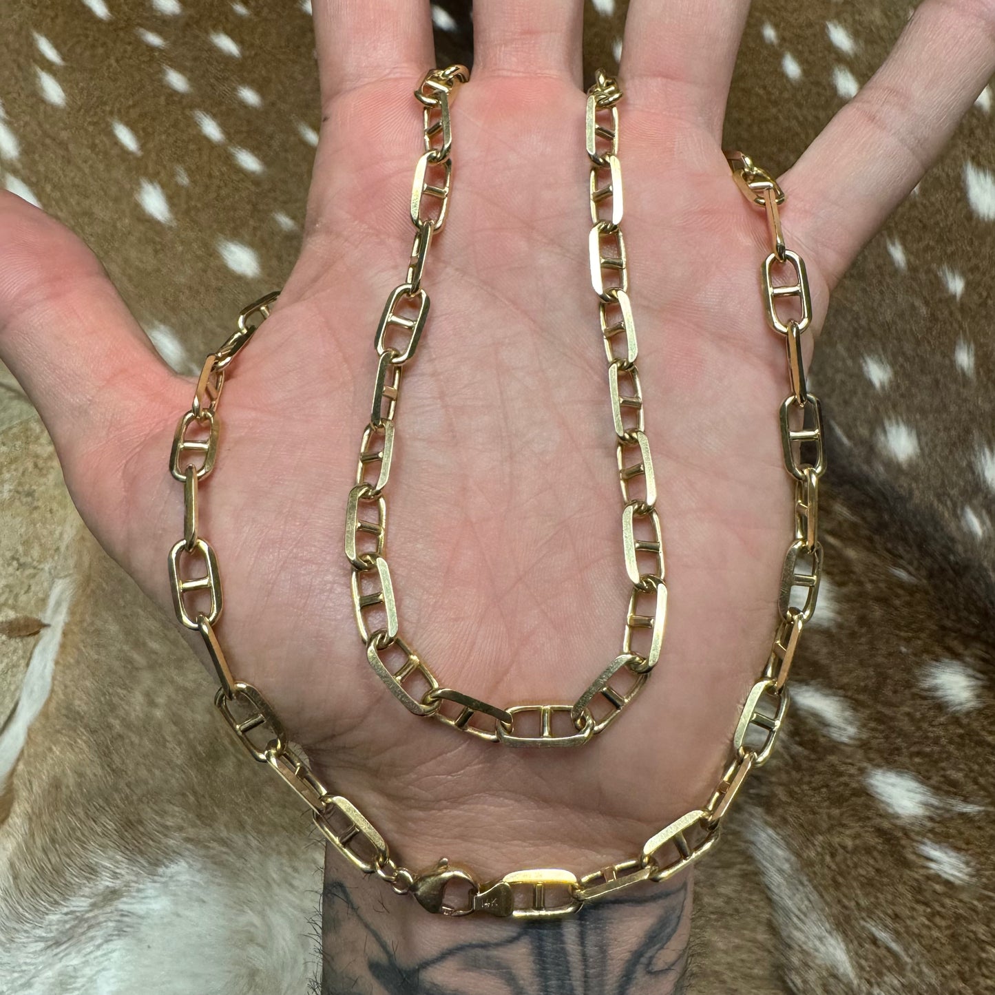 1980’s Solid 14k Yellow Gold Heavyweight Beveled Edge Chain D’Ancre Mariner Link Necklace (23.5”)